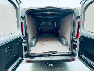 Renault Trafic L2H1 2.0 dCi 130hj 96kW