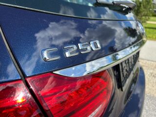 Mercedes-Benz C 250 Airmatic Exclusive Option 2.1 R4 150kW