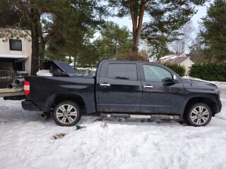 Toyota Tundra CrewMax platinum 1794 edition 5.7 284кВ
