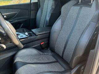 Peugeot 5008 1.2 96kW