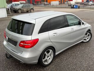 Mercedes-Benz B 180 Sportpakett Facelift EU5 1.8 R4 CDI 80кВ