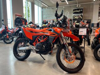 KTM 690 Enduro R + RADE/GARAGE TORN 55kW