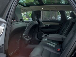 Volvo V90 Cross Country AWD B5 ULTIMATE Xenium FULLOPT 2.0 B5 MHEV KERS Kerghübriid 183kW