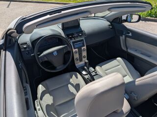 Volvo C70 D5 SUMMUM 2.4 D5 132kW