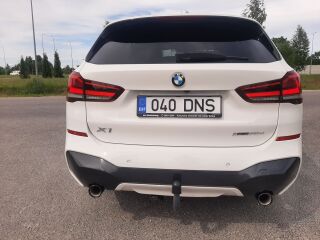 BMW X1 M-Pakett xDrive herman-kardon 2.0 140kW