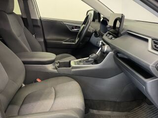 Toyota RAV4 2.5 131кВ