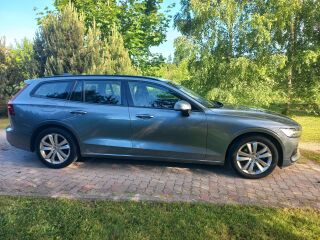Volvo V60 Momentum 2.0 D3 110kW