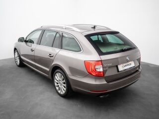 Skoda Superb Combi Elegance 1.8 118кВ