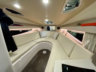 Regal 28 Express VP 350 hj DuoProp