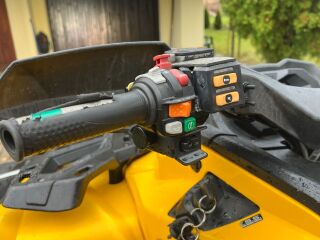 Can-Am Outlander 650 MAX XT V2