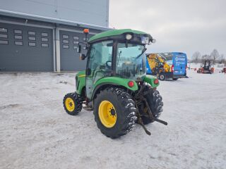 John Deere 3720