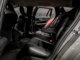 Volvo V60 D4 Inscription 2.0 140kW