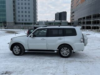 Mitsubishi Pajero 3.2 147kW