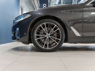 BMW 530 i xDrive Touring 2.0 185kW