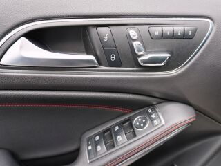 Mercedes-Benz GLA 250 4Matic AMG pakett 2.0 155kW