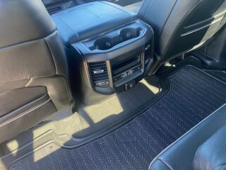 Ram 1500 Limited e-Torque 5.7 V8 295kW