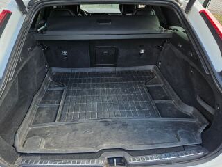 Volvo V90 R-Desing 2.0 D4 140kW