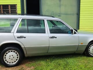 Mercedes-Benz 300 3.0 81kW