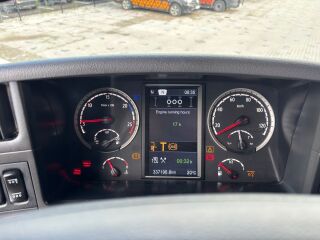 Scania R480 8x4*4 353кВ