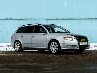 Audi A4 S line 3.2 V6 188kW