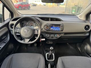 Toyota Yaris 1.5 82кВ