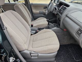 Suzuki Grand Vitara 2.5 106kW