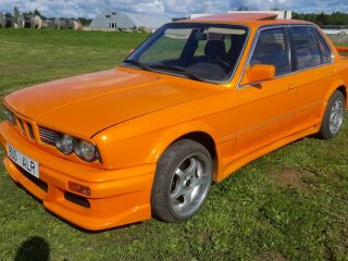 BMW 318 i 1.8 R4 77kW