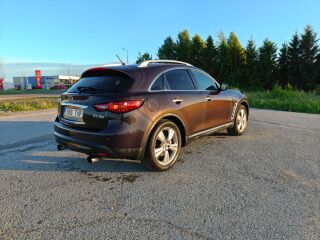 Infiniti FX30 3.0 175kW