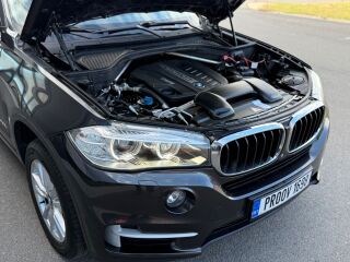 BMW X5 xDrive30d Comfort 3.0 R6 d 190kW