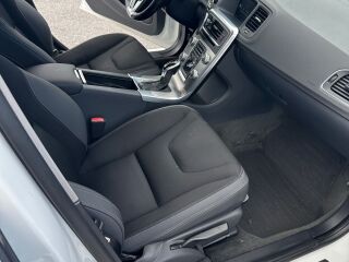 Volvo V60 AWD Facelift 2.4 R5 133kW