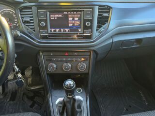 Volkswagen T-Roc 1.6 85kW