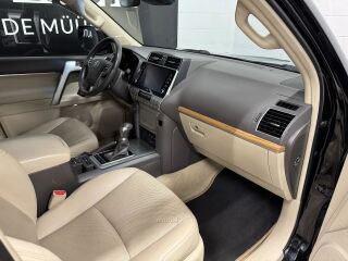 Toyota Land Cruiser Executive Technology Plus 2.8 1GD 150kW
