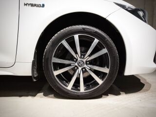 Toyota Corolla HYBRID ACTIVE E-CVT 1.8 72kW