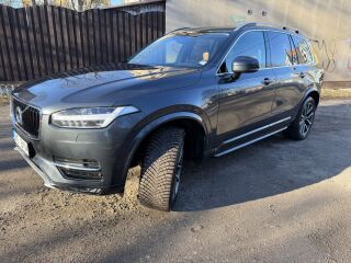 Volvo XC90 2.0 165kW