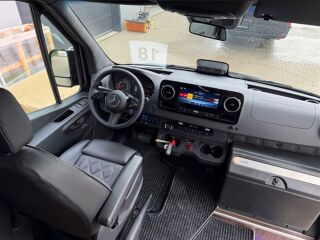 Mercedes-Benz Sprinter 519 XXXL LED 2.0 R 4 140kW