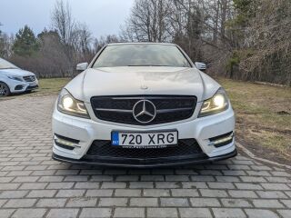 Mercedes-Benz C 350 AMG 3.5 V6 225kW