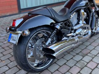 Harley-Davidson VRSCB V-Rod V2 Revolution 86kW