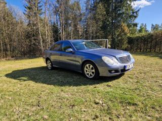 Mercedes-Benz E 220 2.1 125kW