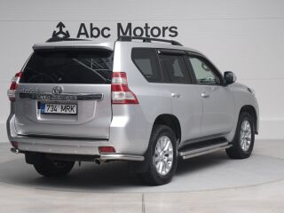 Toyota Land Cruiser Executive Luxury 2.8 130kW