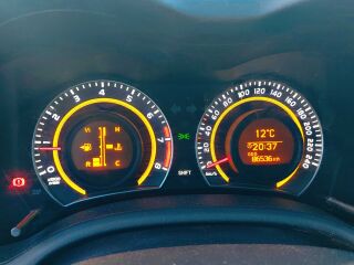 Toyota Corolla 1.6 97кВ