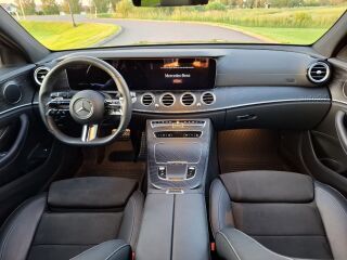Mercedes-Benz E 300 de AMG 2.0 143кВ