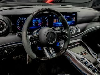 Mercedes-AMG GT 63 S 4-Matic AMG 4.0 470kW