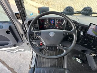 Scania R480 8x4*4 353кВ