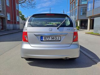 Honda FR-V 1.7 92kW