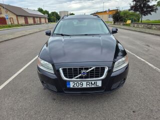 Volvo V70 MOMENTUM 2.4 120kW