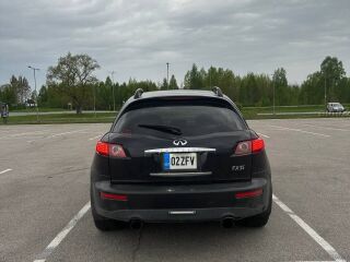 Infiniti FX35 3.5 209kW