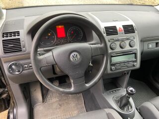 Volkswagen Touran FREESTYLE 1.9 TDI 77kW
