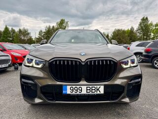 BMW X5 xDrive30d M-Sportpakett 3.0 210kW