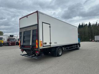 MAN TGM 18.290 + CARRIER 1150 EURO 6 213kW