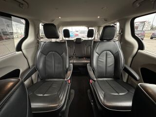 Chrysler Pacifica Limited MY2018 3.6 V6 Pentastar 214kW